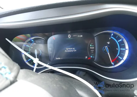 2021 Chrysler Pacifica Hybrid Touring L z USA, uszkodzony, nr VIN 2C4RC1L7XMR594184